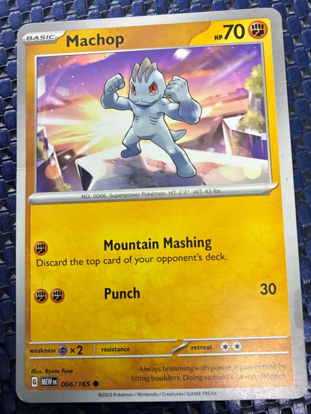 Pokémon Machop Holo Trading card - Machop -70 HP